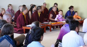 Dungse Rinpoche, Jetsün Rinpoche,  Jetsün Khandro Rinpoche, Minling Jetsün Dechen Paldrön, Kunda Britton Bosarge along with monks and nuns attend the final teaching of HE Dzigar Kongtrul Rinpoche.