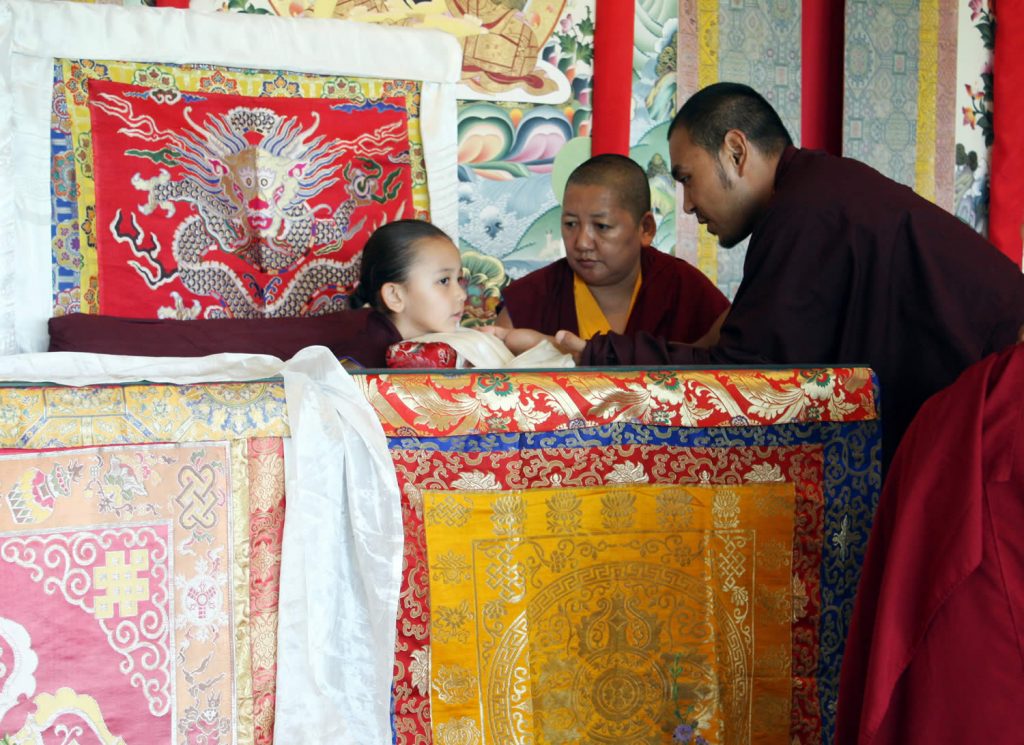 Jetsün Rinpoche with H.E. Mindrolling Jetsün Khandro Rinpoche and Ven. Tulku Ngawang Jigdral Kunga Rinpoche