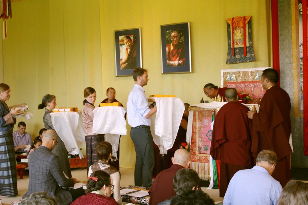 Offerings and gifts are made to H.E. Dzigar Kongtrul Rinpoche at the conclusion of his teachings