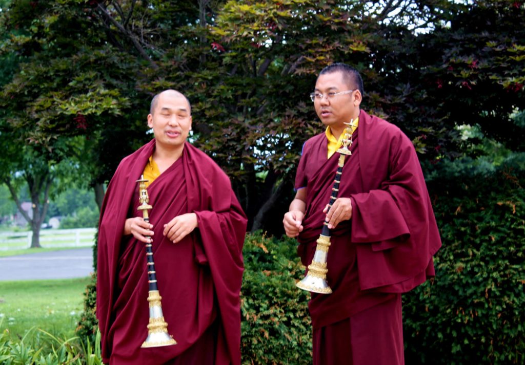 Ven. Khenpo Namdrol Gyatso and Ven. Lama Thrinley Gyaltsen await arrival of HE Dzigar Kongtrul Rinpoche